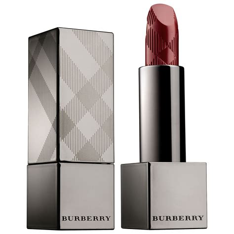 Burberry Garnet (81) Kisses Lipstick Review & Swatches 